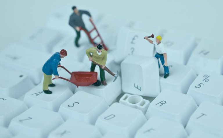 Portada_4 razones por las que debes mantener tu ERP actualizado