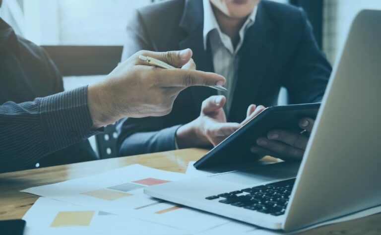 Portada - VeriFactu vs. SII: ¿cuál es más fácil de implementar?