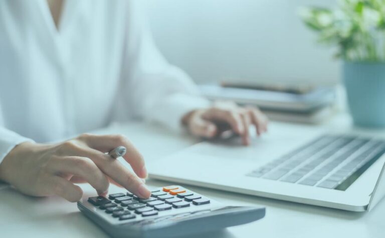 Portada - ¿Necesitas cerrar el ejercicio para consultar un balance correcto?
